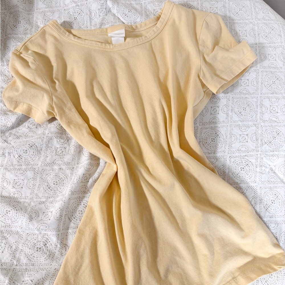 ‼️ SOLD H&M Basics Yellow Soft Tee